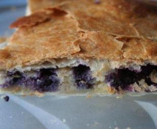 Galette des rois frangipane myrtilles 1